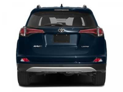 2018 Toyota RAV4, $26798. Photo 8