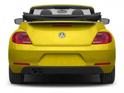 2014 Volkswagen Beetle, $13498. Photo 8
