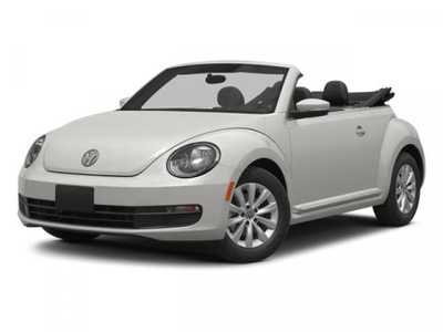 2014 Volkswagen Beetle, $13498. Photo 1