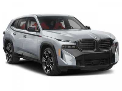 2025 BMW XM, $128998. Photo 9