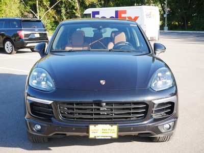 2016 Porsche Cayenne, $20998. Photo 7