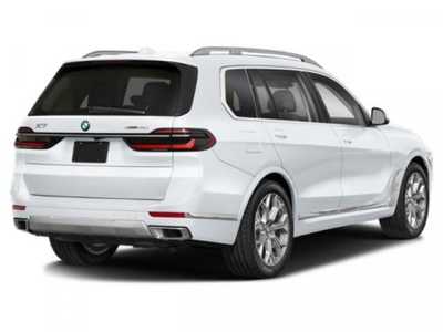 2026 BMW X7, $97885. Photo 2