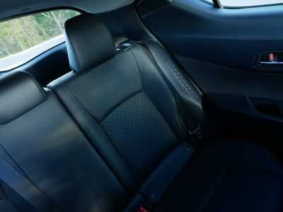 2020 Toyota C-HR, $21998. Photo 12