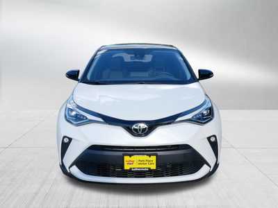 2020 Toyota C-HR, $21998. Photo 2