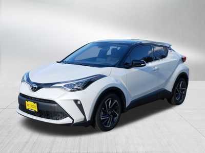 2020 Toyota C-HR, $21998. Photo 3