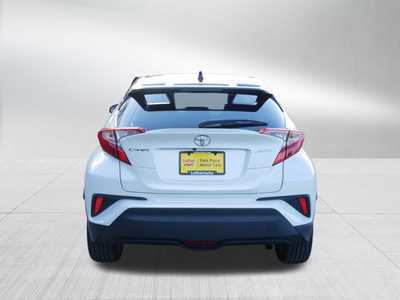 2020 Toyota C-HR, $21998. Photo 6
