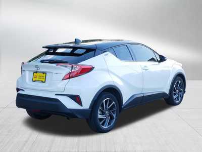 2020 Toyota C-HR, $21998. Photo 7