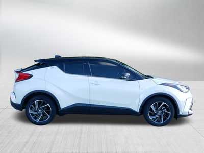 2020 Toyota C-HR, $21998. Photo 8