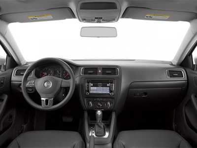 2014 Volkswagen Jetta, $6498. Photo 10