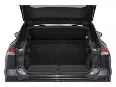 2026 Volkswagen Tiguan, $45921. Photo 10
