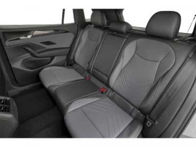 2026 Volkswagen Tiguan, $45921. Photo 12