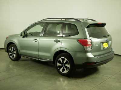 2017 Subaru Forester, $16498. Photo 5
