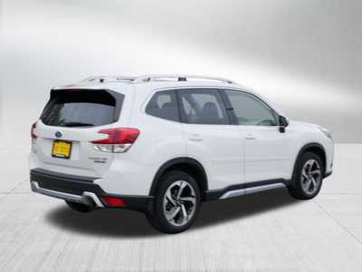 2022 Subaru Forester, $31498. Photo 7
