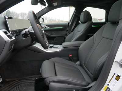 2025 BMW i4, $75465. Photo 6
