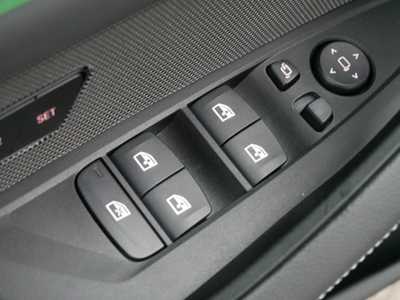 2025 BMW i4, $75465. Photo 7