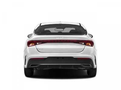 2022 Kia K5, $23998. Photo 8