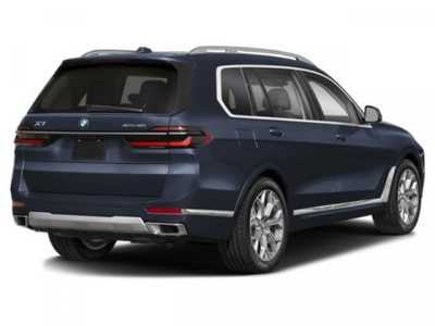 2026 BMW X7, $104675. Photo 2
