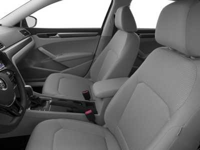 2017 Volkswagen Passat, $0. Photo 9