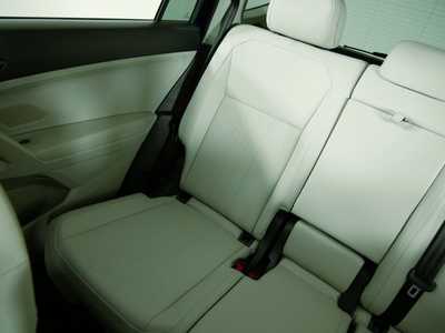 2022 Volkswagen Tiguan, $24498. Photo 12