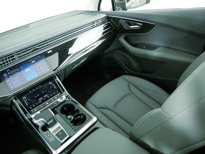 2025 Audi Q7, $0. Photo 12