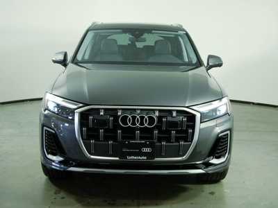 2025 Audi Q7, $0. Photo 3