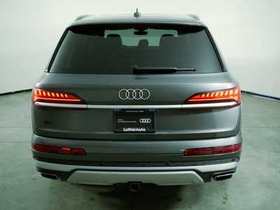 2025 Audi Q7, $0. Photo 7