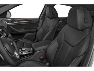 2025 BMW X4, $76815. Photo 12
