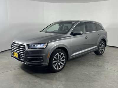 2017 Audi Q7, $17998. Photo 3