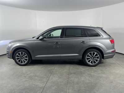 2017 Audi Q7, $17998. Photo 4
