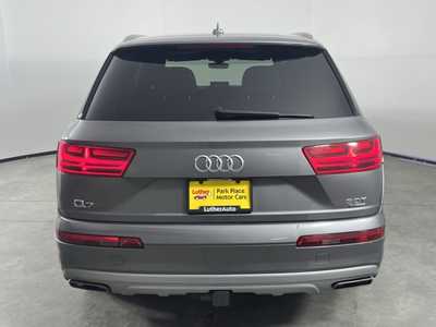 2017 Audi Q7, $17998. Photo 6