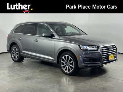 2017 Audi Q7, $17998. Photo 1