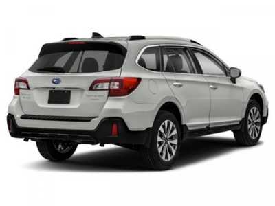 2018 Subaru Outback, $20999. Photo 5