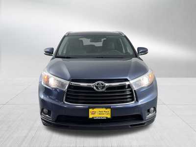 2016 Toyota Highlander, $20000. Photo 2