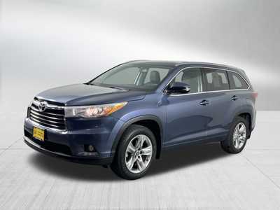 2016 Toyota Highlander, $20000. Photo 3
