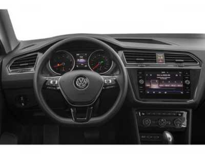 2019 Volkswagen Tiguan, $16998. Photo 10