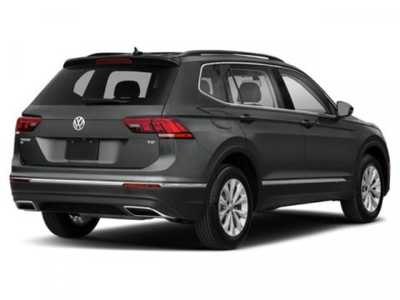 2019 Volkswagen Tiguan, $16998. Photo 5