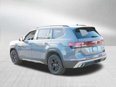 2024 Volkswagen Atlas, $41998. Photo 5
