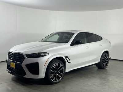 2025 BMW X6, $118998. Photo 3