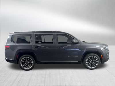 2022 Jeep Wagoneer, $0. Photo 8