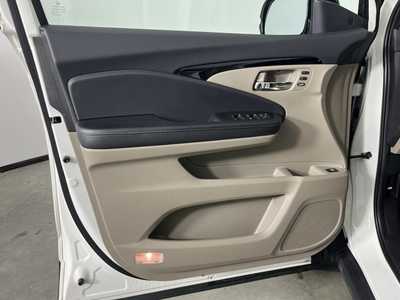 2019 Honda Ridgeline, $0. Photo 11