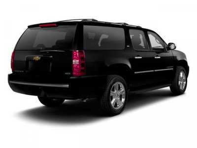 2010 Chevrolet Suburban, $10498. Photo 5