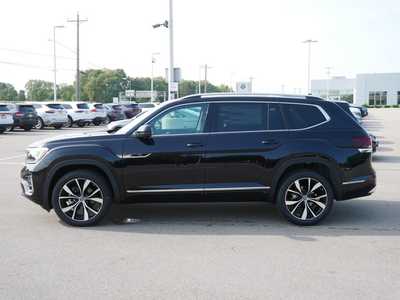 2025 Volkswagen Atlas, $49356. Photo 3