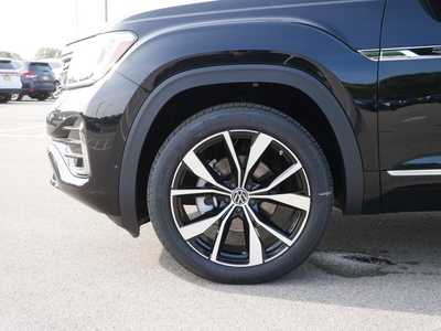 2025 Volkswagen Atlas, $49356. Photo 4