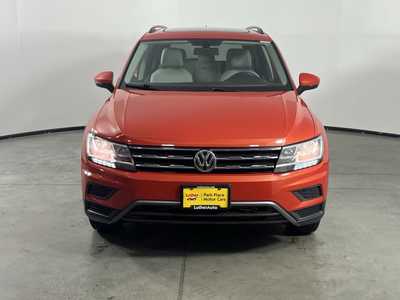 2019 Volkswagen Tiguan, $16998. Photo 2