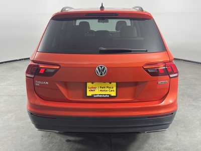 2019 Volkswagen Tiguan, $16998. Photo 6