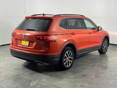 2019 Volkswagen Tiguan, $16998. Photo 7