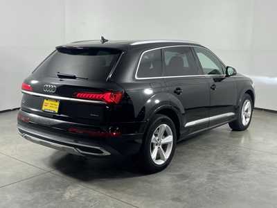 2020 Audi Q7, $0. Photo 6