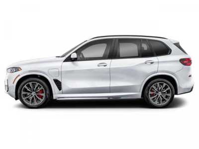 2026 BMW X5, $92615. Photo 2