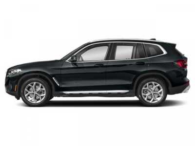 2022 BMW X3, $35000. Photo 3
