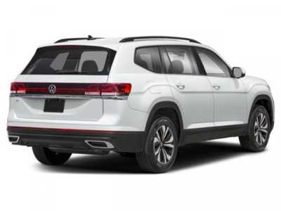 2024 Volkswagen Atlas, $33598. Photo 5
